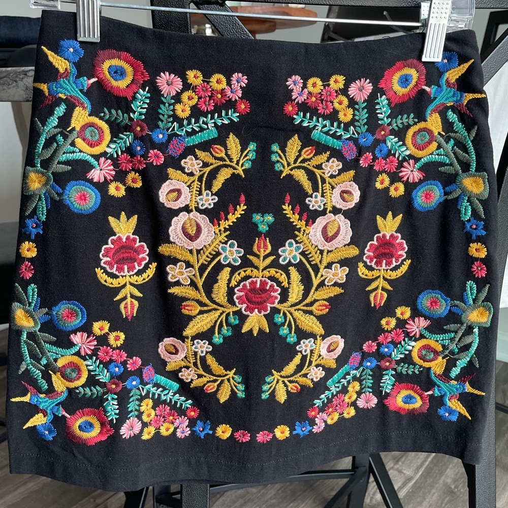 NWT Umgee Embroidered Mini Skirt
